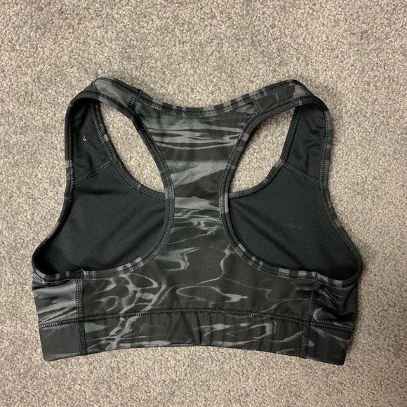 NWOT Nike Pro Dri-FIT Sports Bra - Picture 4 of 4